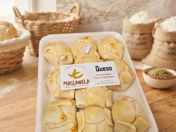 Queso – Empanadas de Cóctel Massanela
