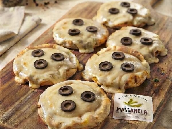 Pizzeta Queso Aceituna – Pizzetas Massanela